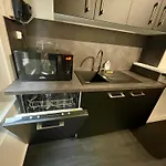 Sainte Cecile 아파트