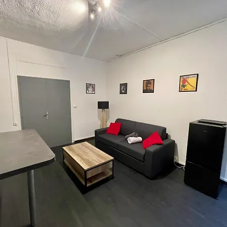 Sainte Cecile דירה *